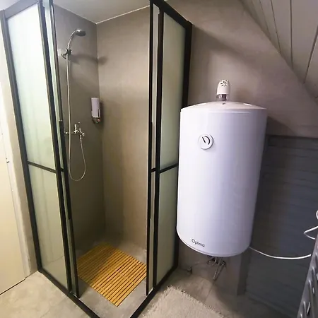 Pri Jazere Kolárovo