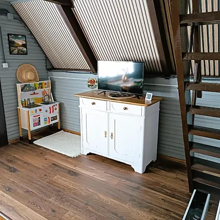 Pri Jazere Feriehus Kolárovo